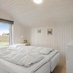 Casa de Férias 3 Bedroom Amazing In Bogense
