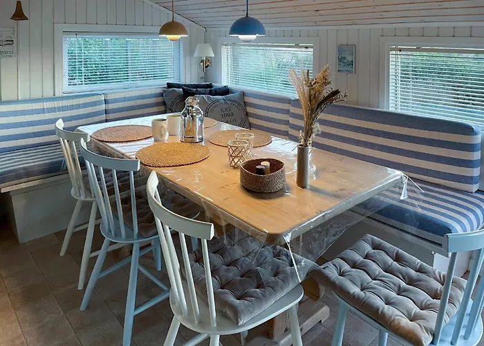 3 Bedroom Amazing In Bogense